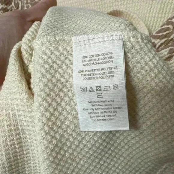 Free People We the Free Waffle Knit Print Boho Thermal Shirt Size Small - Picture 6 of 6